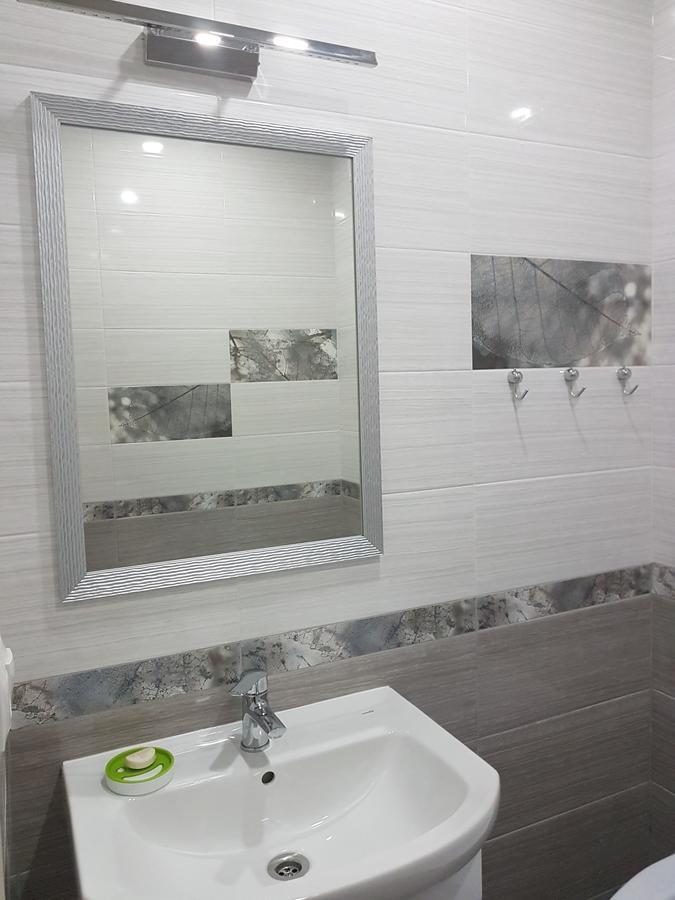 Lux Apartment Zaporizhia Exterior photo